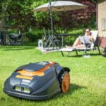 Robotic lawn mower_167684705