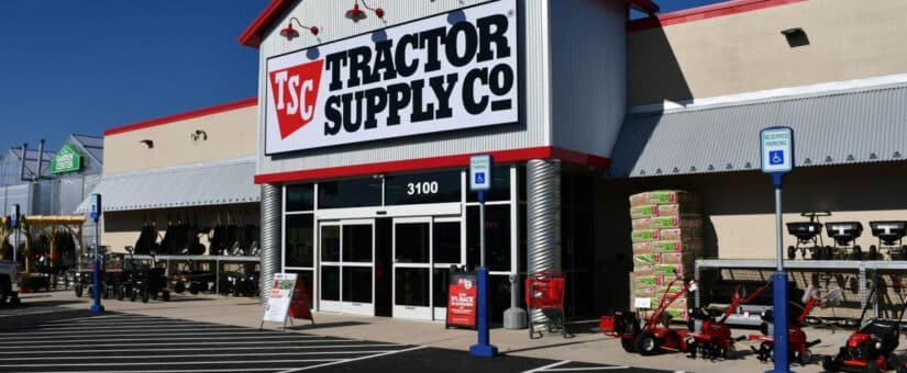 Tractor Supply Honors America’s Hometown Heroes This Independence Day