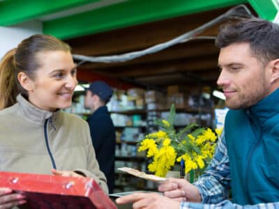 Hardware,Store,Worker,Assisting,Customer