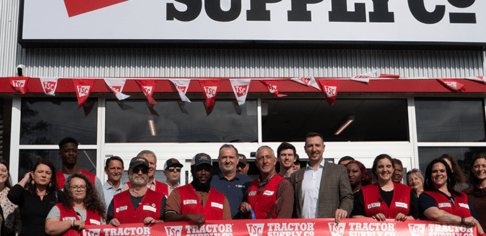 Tractor Supply Marks Major Growth Milestone with 2,400th Store Opening